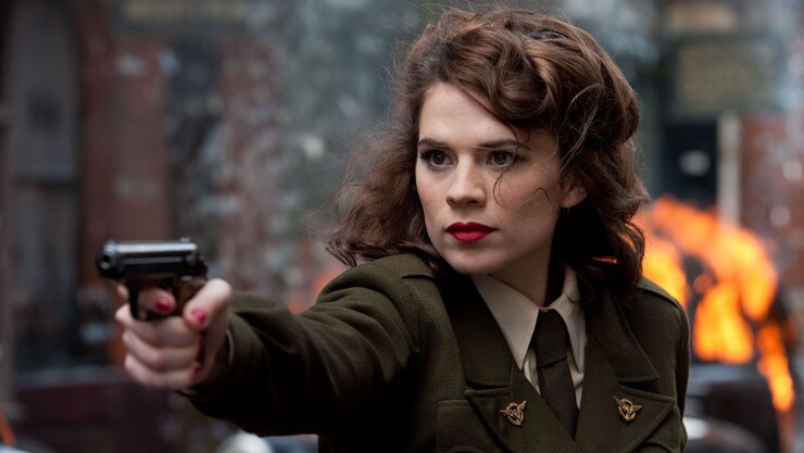 Хейли Этвелл спасёт заложников вместе с Джерардом Батлером в историческом здании Нью-Йорка