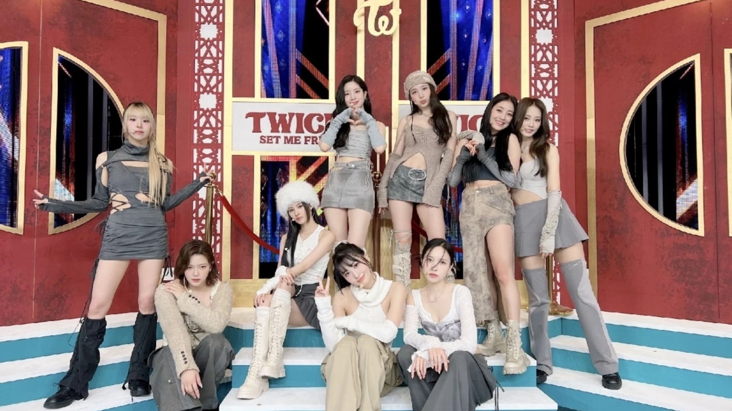 Media 4000290 by twice