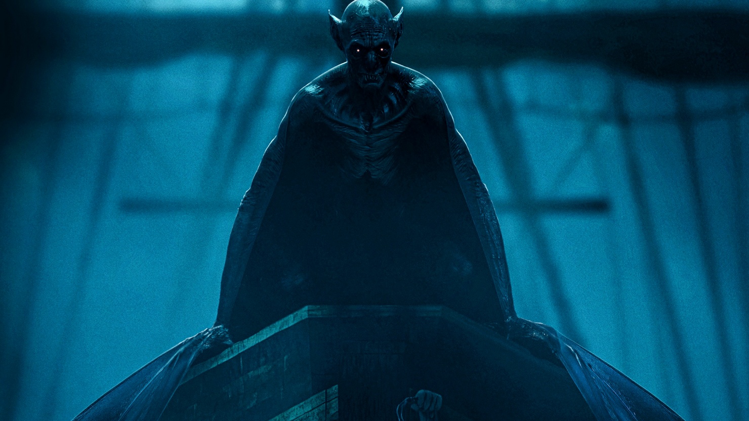 Дракула угрожает кораблю на свежем плакате ужастика «Последнее путешествие „Деметры“»