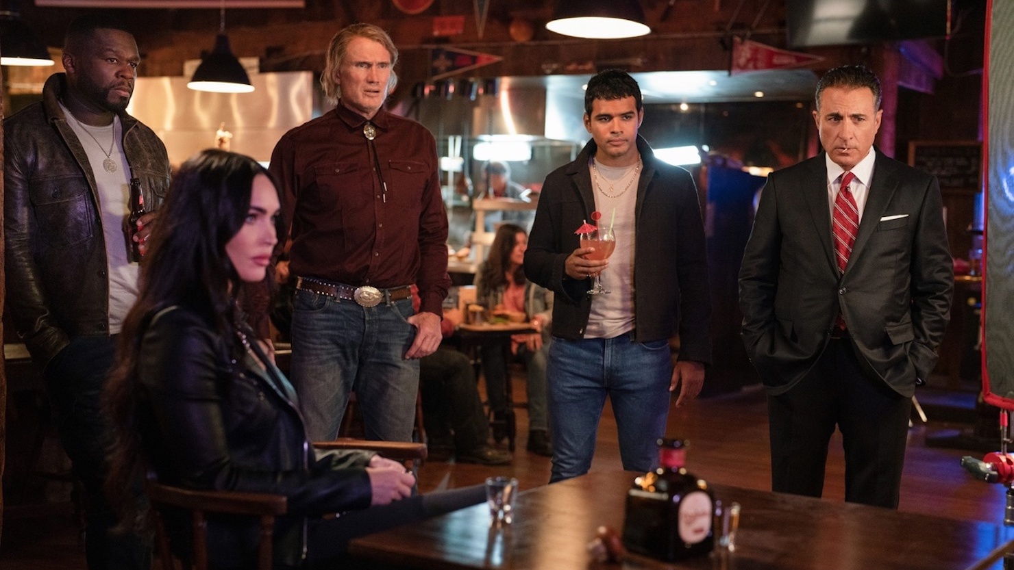 Чёртова Монахиня уделала «Неудержимых 4» в американском прокате