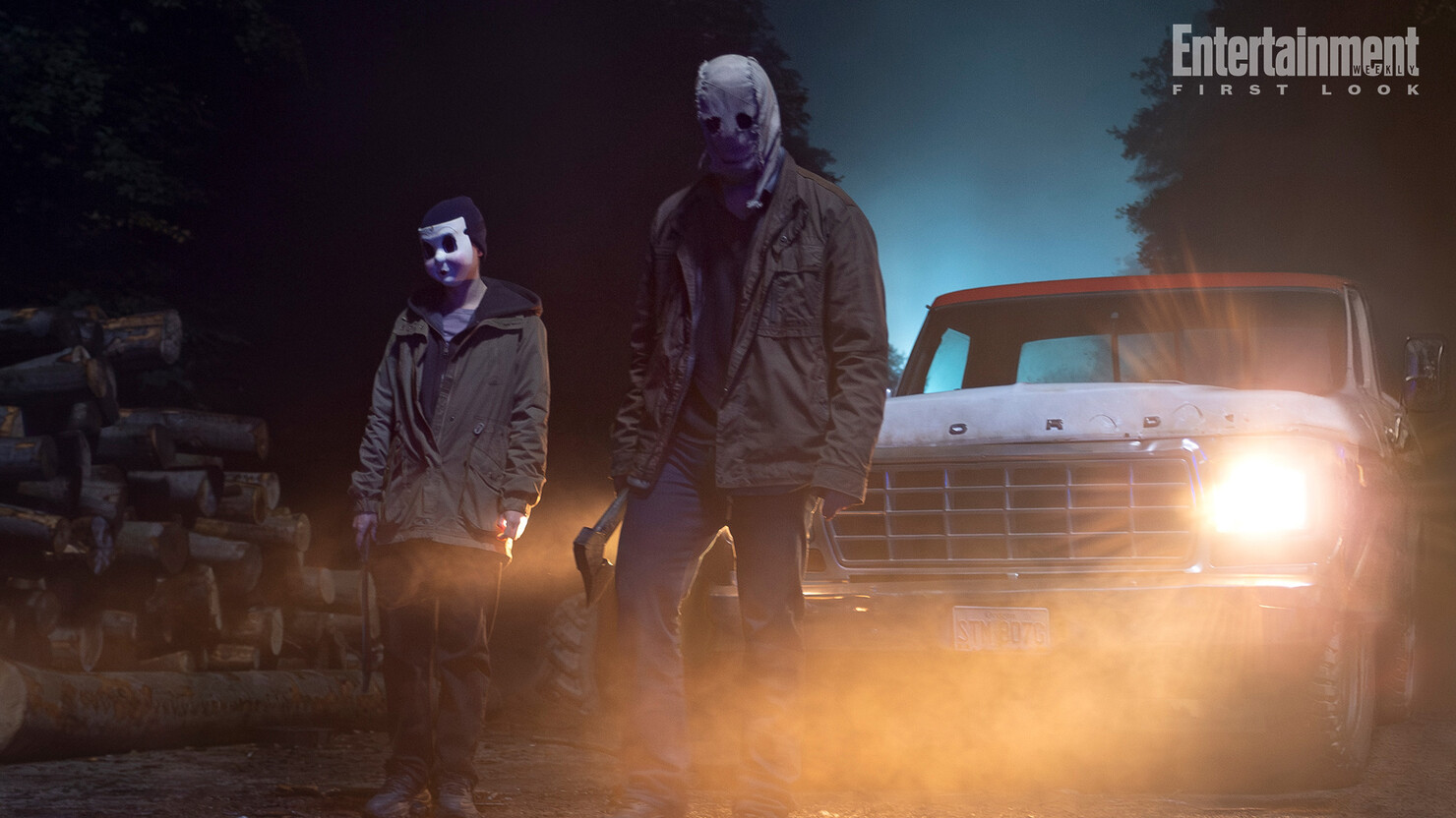 Это действительно существует: первые кадры из трилогии «Незнакомцы» от режиссёра «Крепкого орешка 2»