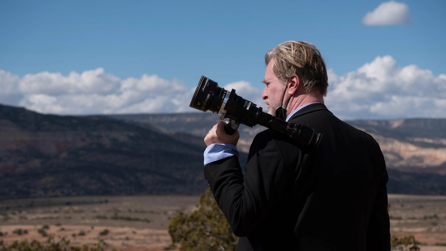 Кристофер Нолан уже готов оставить «Оппенгеймера» позади, потому что уж очень он мрачный