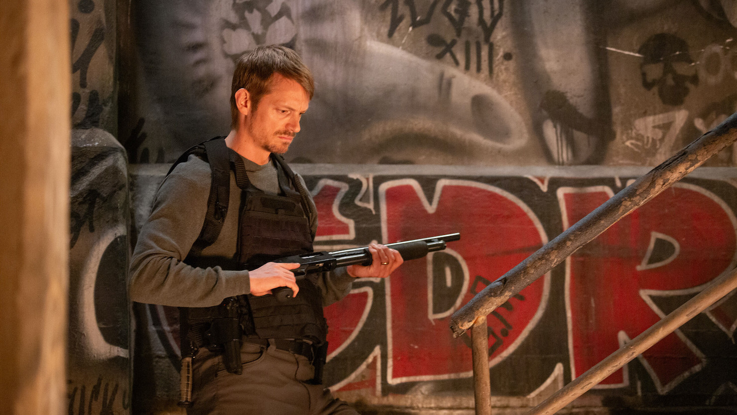 Юэль Киннаман рассказал о своём грандиозном провале на съёмках экшена Джона Ву «Немая ярость»