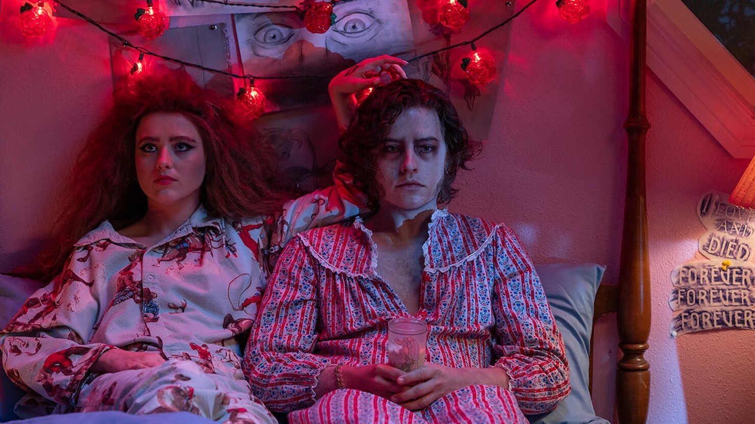 Хоррор-комедия «Лиза Франкенштейн» — женский ответ фильмам в духе «Ох уж эта наука!»