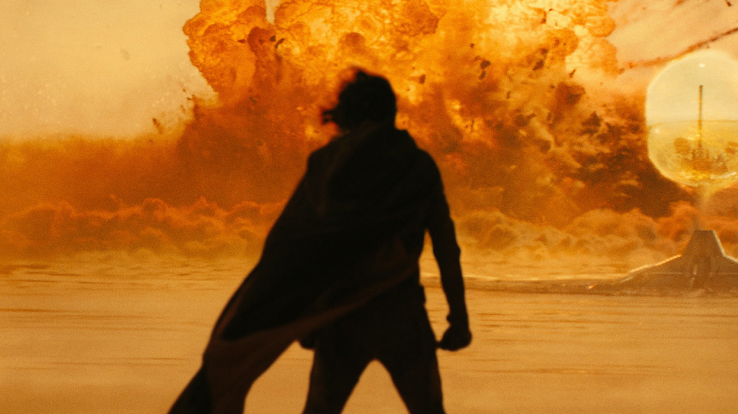 Пол Атрейдес перешёл с ножа на меч на новом промо «Дюны 2» Пол Атрейдес перешёл с ножа на меч на новом промо «Дюны 2»